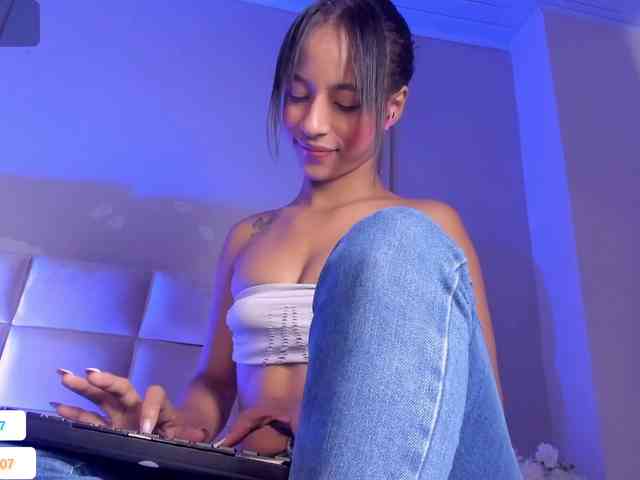 Melany-8