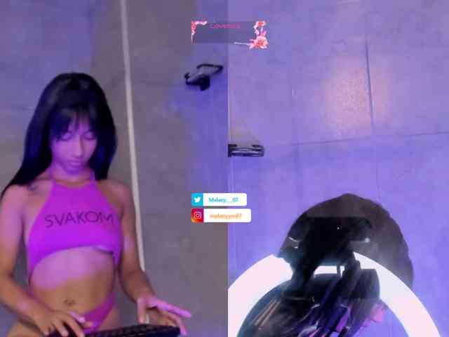 Melany-8 webcam