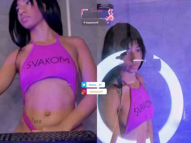 Melany-8 webcam