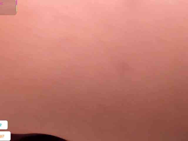 Melany-8 webcam