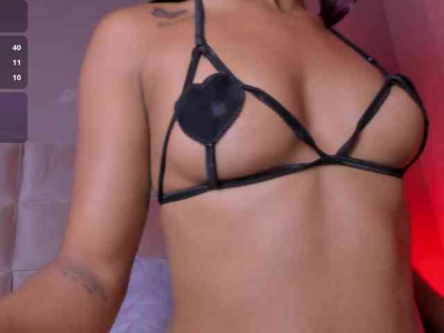 Melany-8 webcam