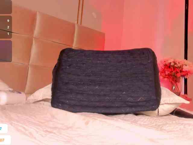 Melany-8 webcam