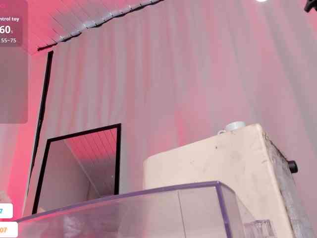 Melany-8 webcam