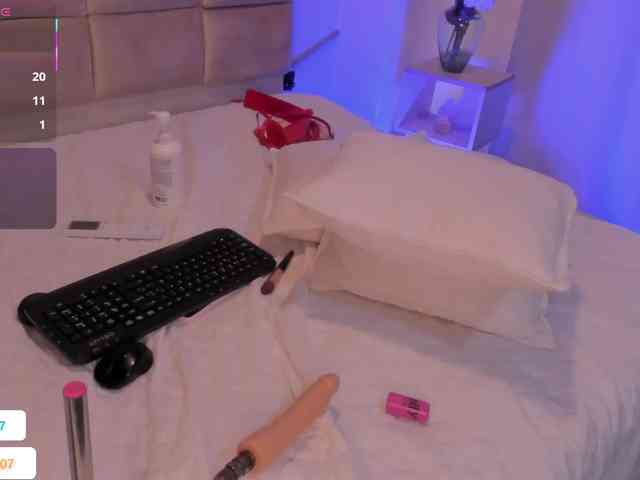 Melany-8 webcam