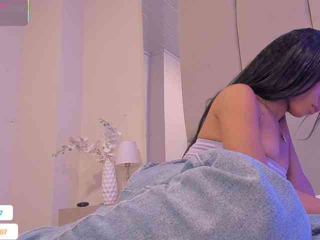 Melany-8 webcam