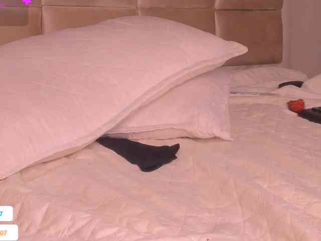 Melany-8 webcam