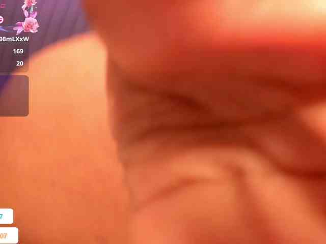 Melany-8 Live Webcam on BongaCams