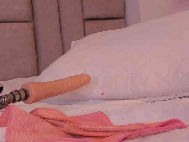 Melany-8 webcam