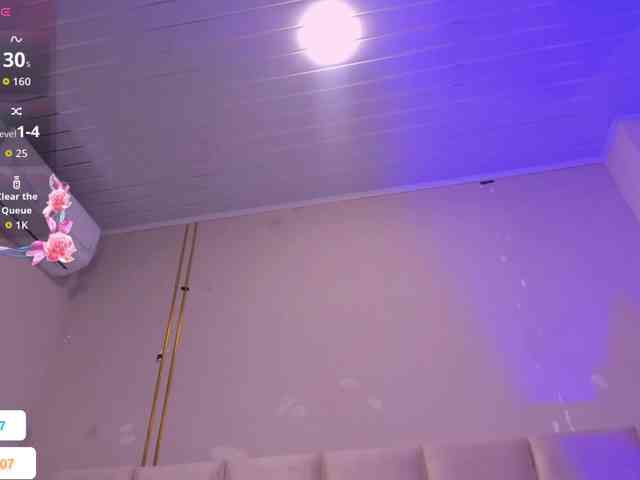 Melany-8 webcam