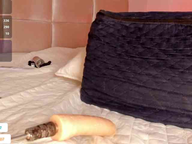 Melany-8 webcam