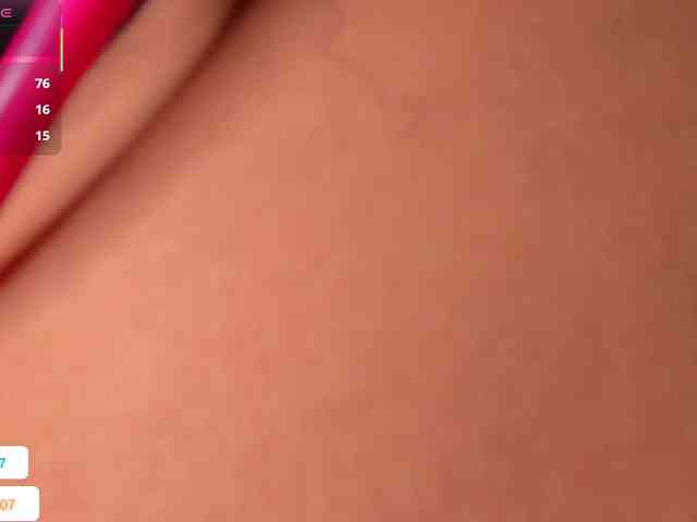 Melany-8 webcam