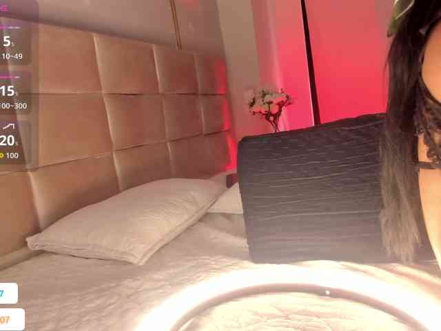 Melany-8 webcam