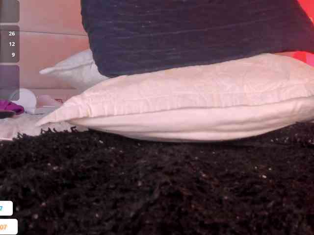 Melany-8 webcam