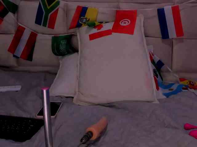 Melany-8 webcam