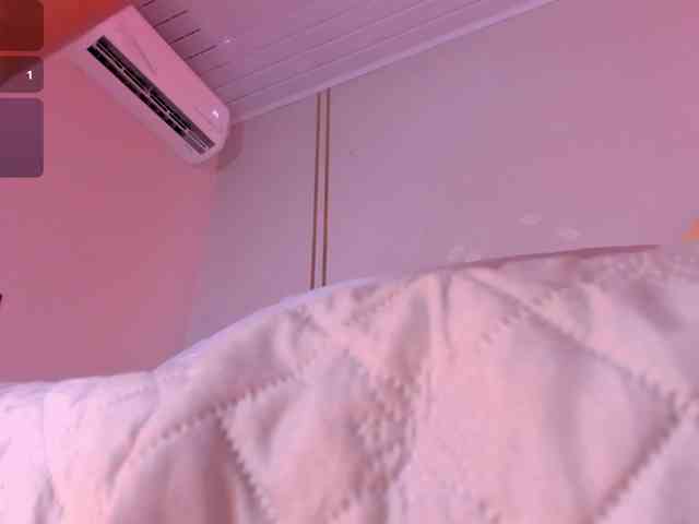 Melany-8 webcam