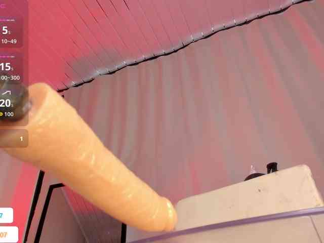 Melany-8 webcam