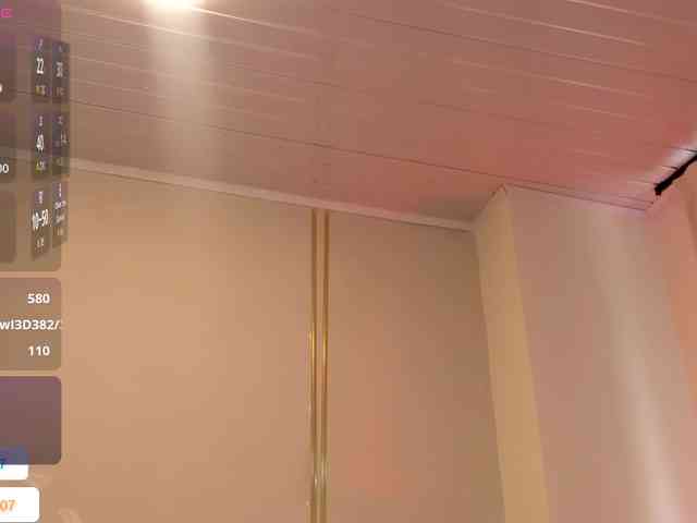 Melany-8 webcam