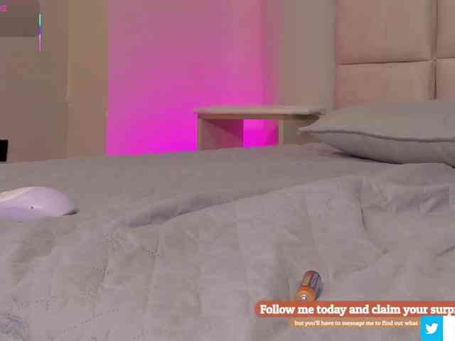 Melany-8 webcam