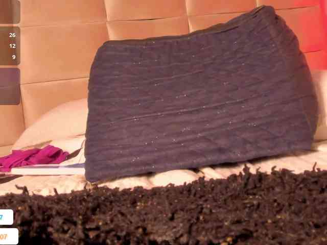 Melany-8 webcam