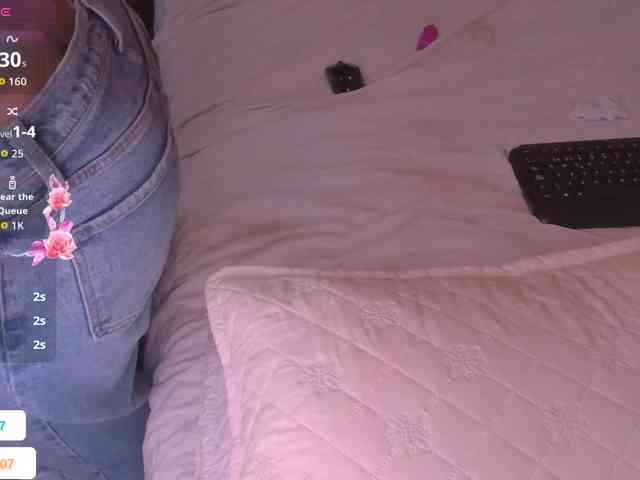 Melany-8 webcam