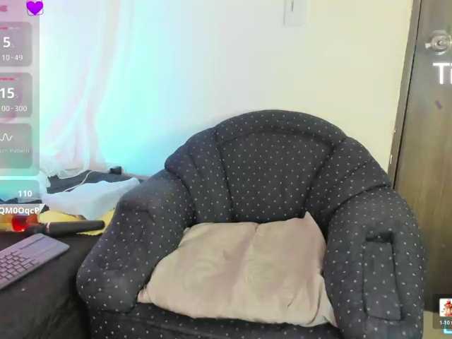 Yaya189, live now on BongaCams