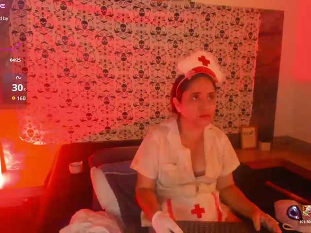 Yaya189 live cam on BongaCams
