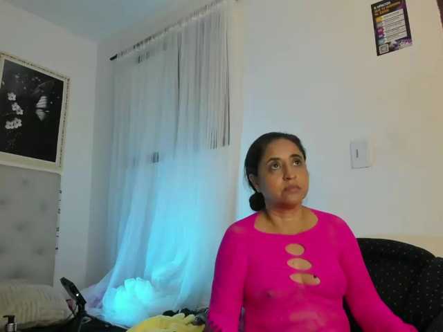 Yaya189 live cam preview
