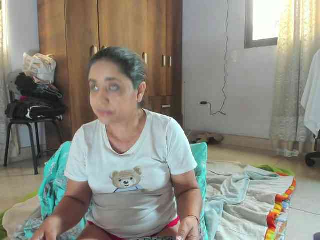 Yaya189 webcam