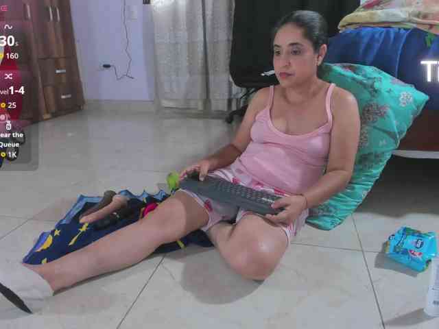 Yaya189 webcam