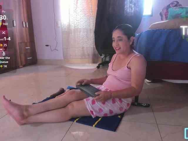 Yaya189 webcam