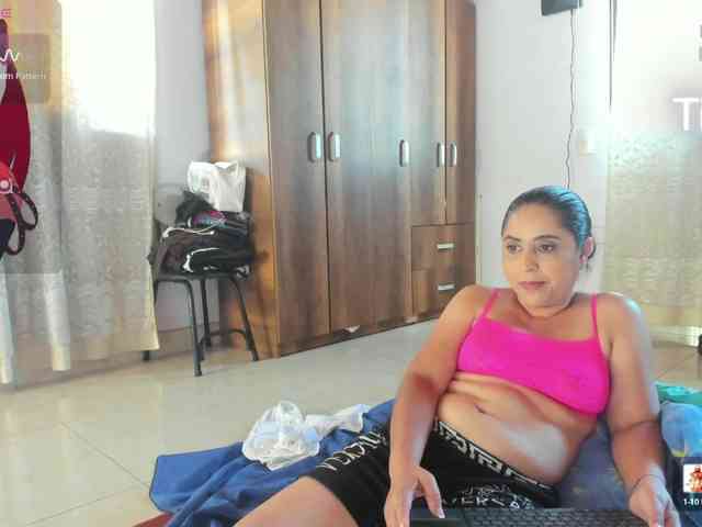 Yaya189 webcam