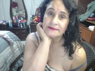 jazmin-mature