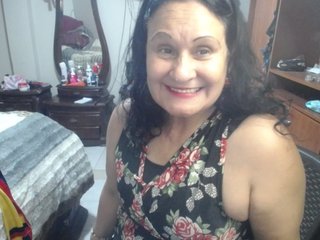 jazmin-mature