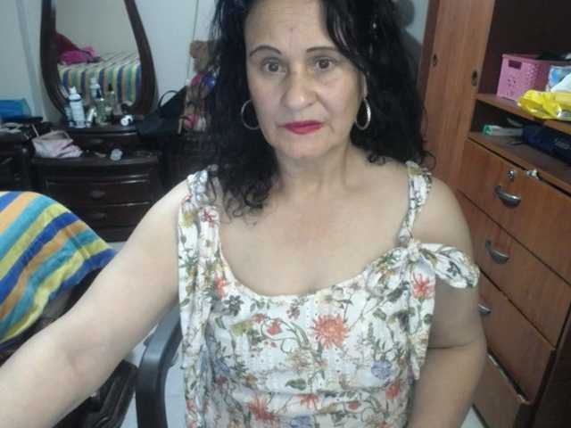 jazmin-mature live cam on BongaCams