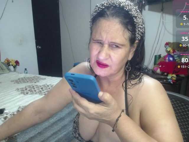 jazmin-mature