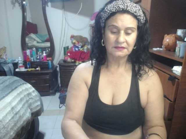 jazmin-mature