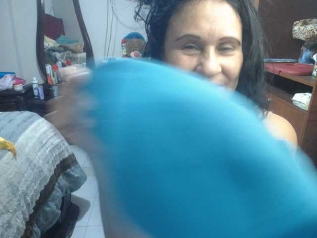 jazmin-mature live cam preview