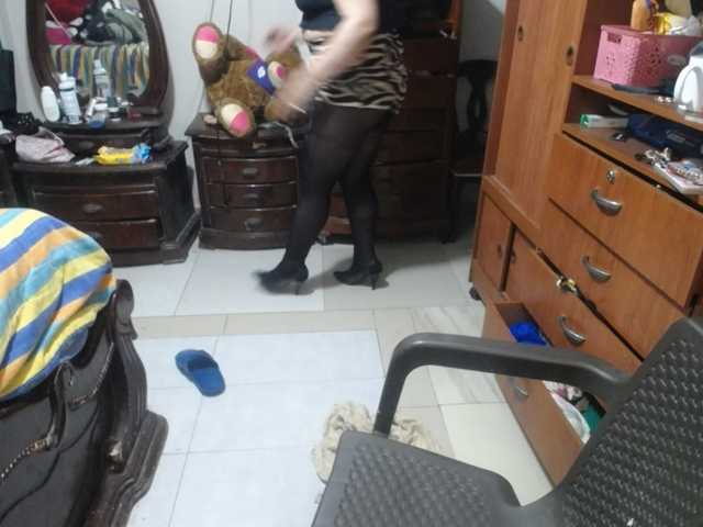jazmin-mature live cam on BongaCams