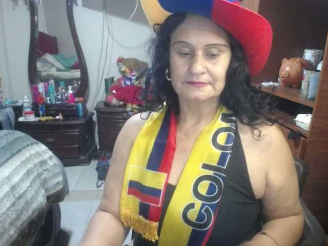 jazmin-mature