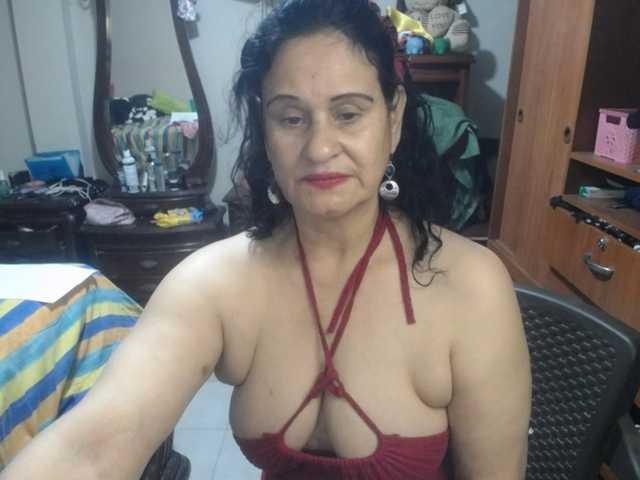 jazmin-mature