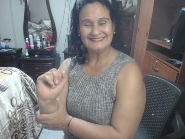 jazmin-mature live cam on BongaCams