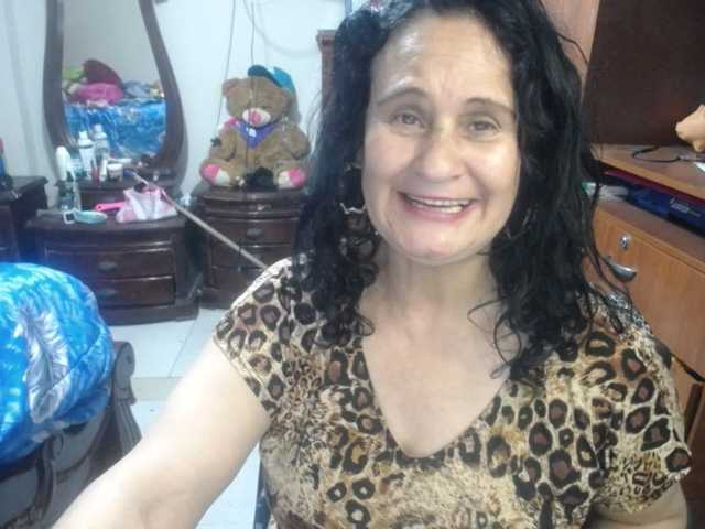 jazmin-mature live cam on BongaCams