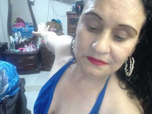 jazmin-mature live cam on BongaCams