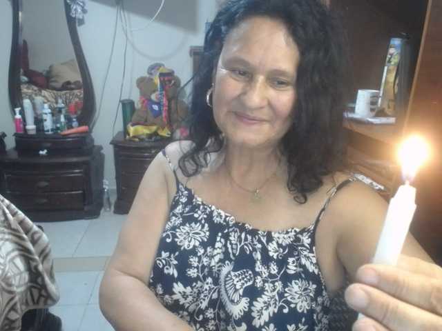 jazmin-mature live cam on BongaCams