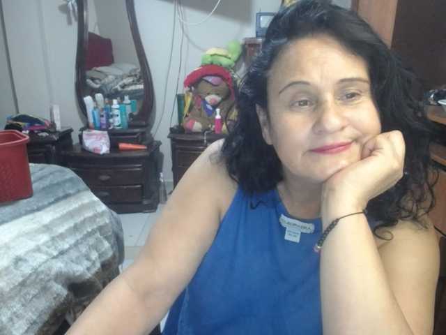 jazmin-mature