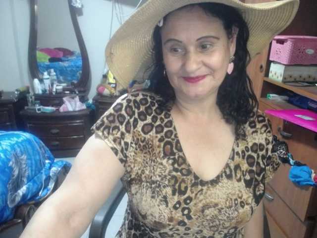 jazmin-mature live cam on BongaCams