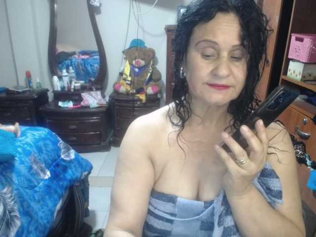 jazmin-mature live cam on BongaCams