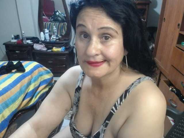 jazmin-mature