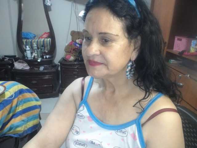 jazmin-mature live cam on BongaCams