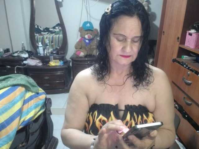 jazmin-mature live cam on BongaCams